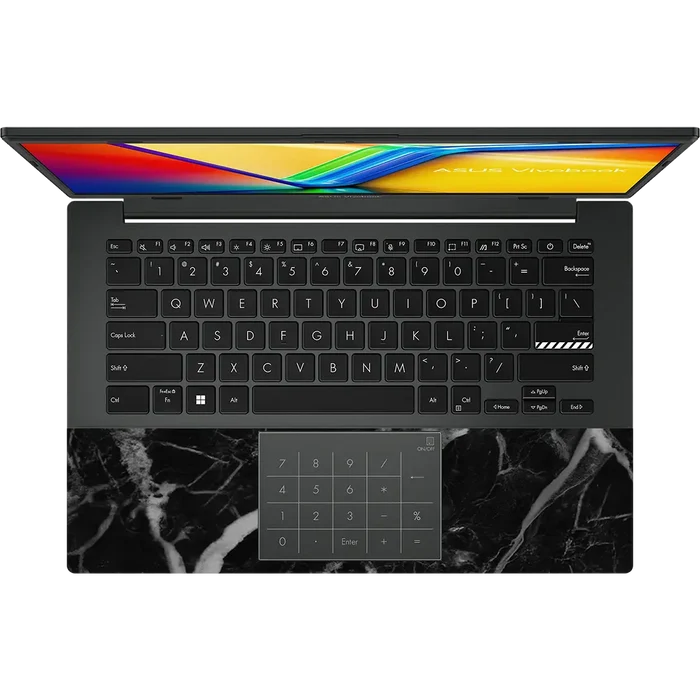 Essential / Black Marble