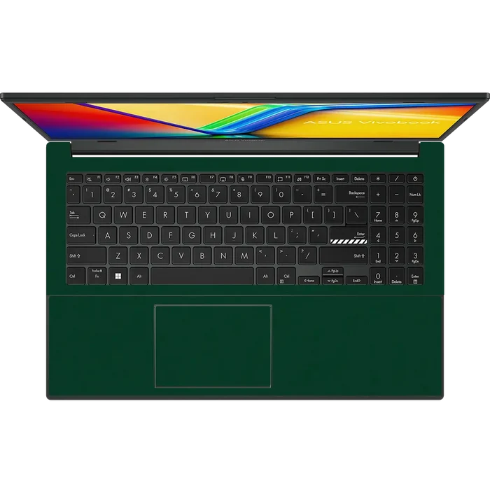 Essential / Pine Green