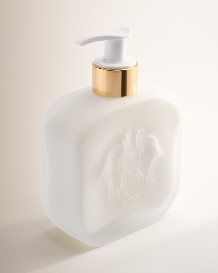 Fresia Glass Fluid Body Cream