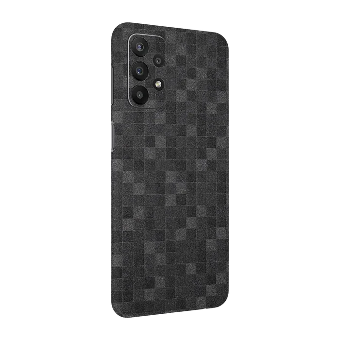 Full Back / Pixels Dark