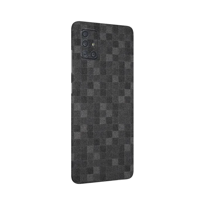 Full Back / Pixels Dark