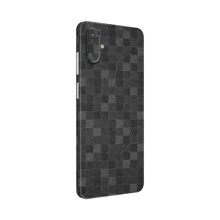 Full Back / Pixels Dark