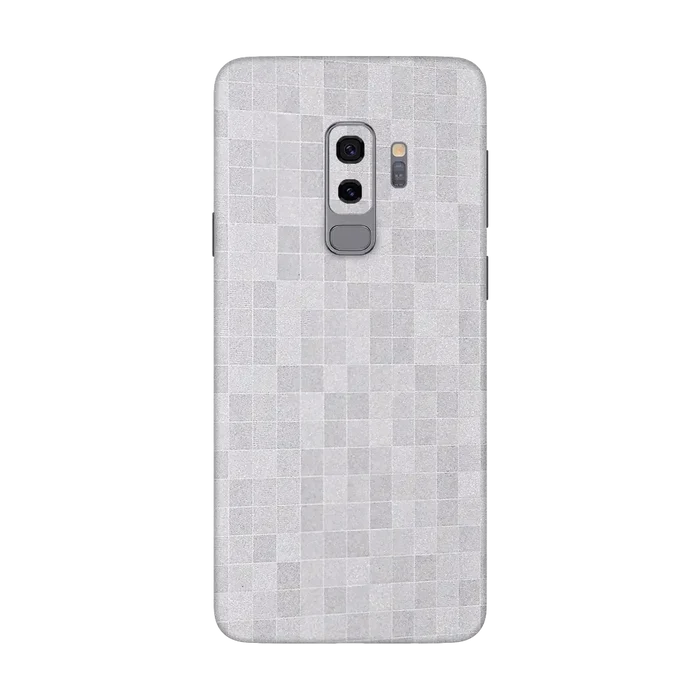 Full Back / Pixels Light