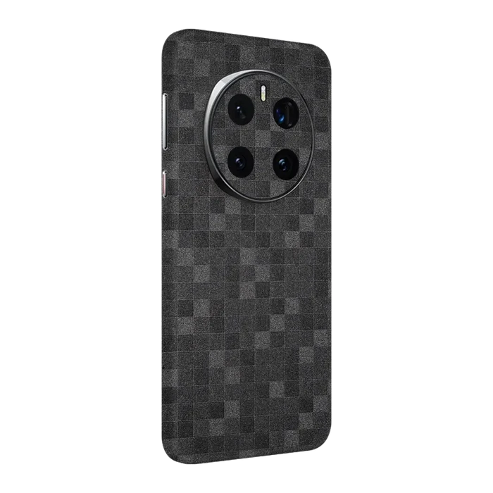 Full Back / Pixels Dark