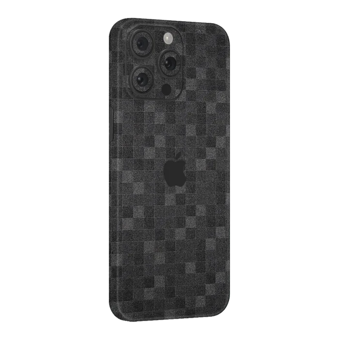 Full Back / Pixels Dark