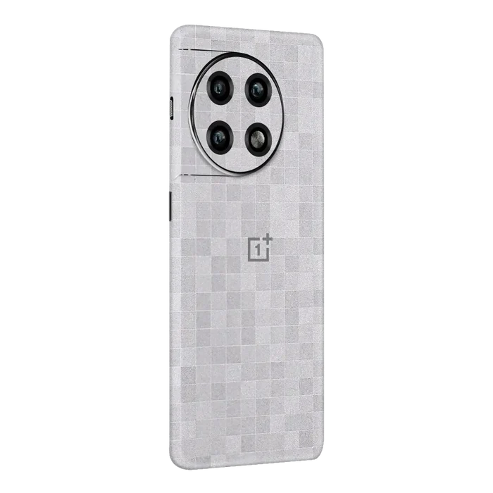 Full Back / Pixels Light