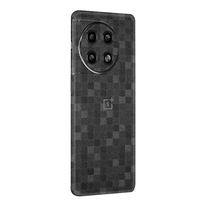 Full Back / Pixels Dark