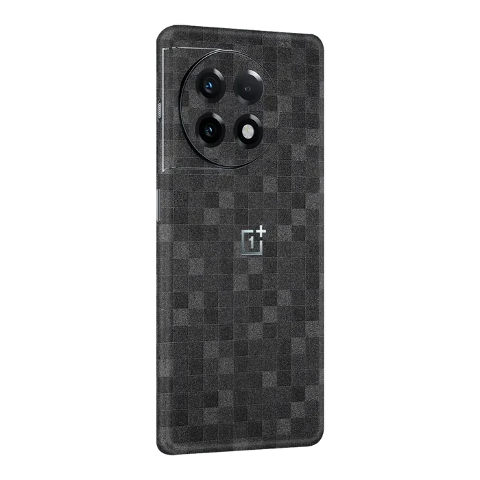 Full Back / Pixels Dark
