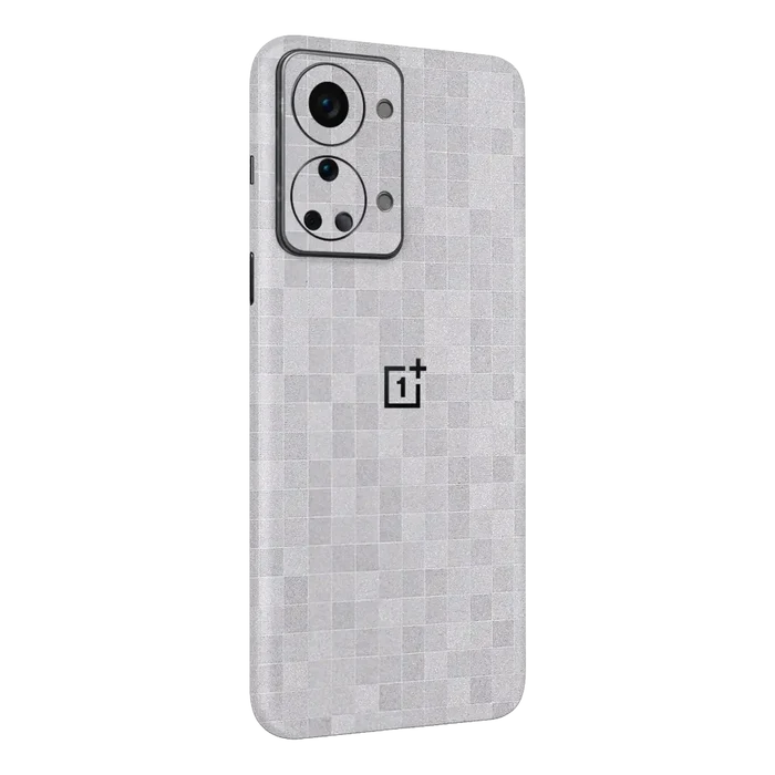Full Back / Pixels Light