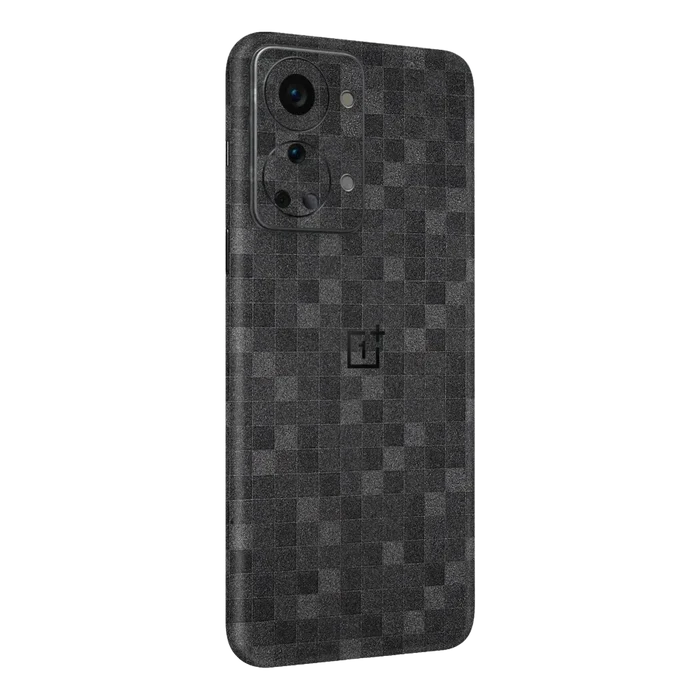Full Back / Pixels Dark