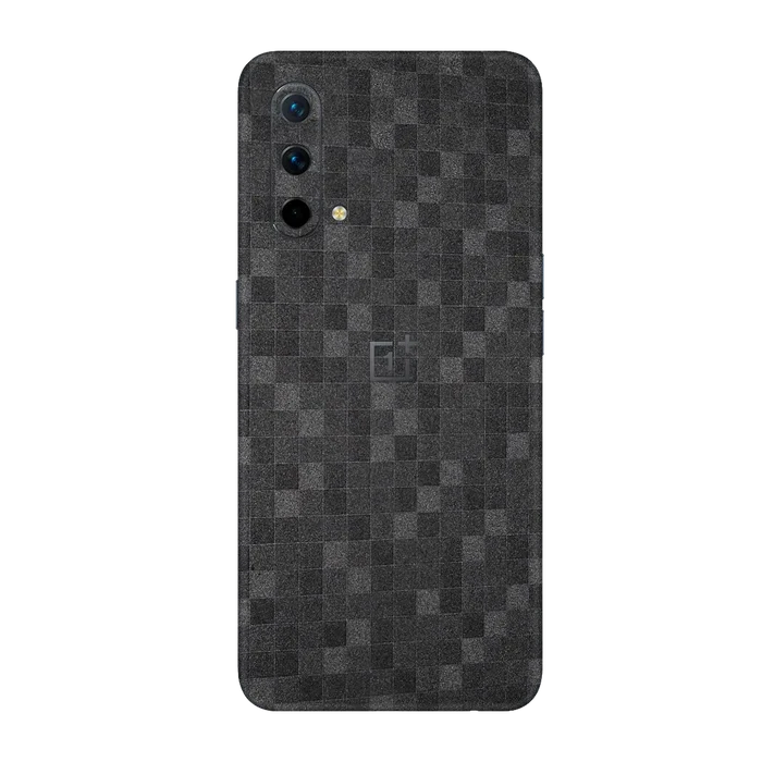 Full Back / Pixels Dark