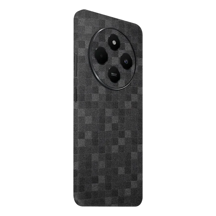 Full Back / Pixels Dark
