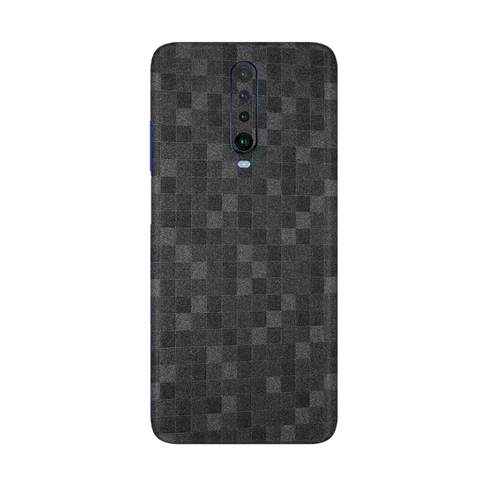 Full Back / Pixels Dark