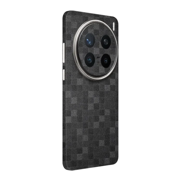 Full Back / Pixels Dark