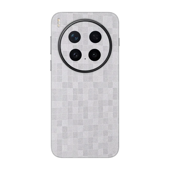 Full Back / Pixels Light